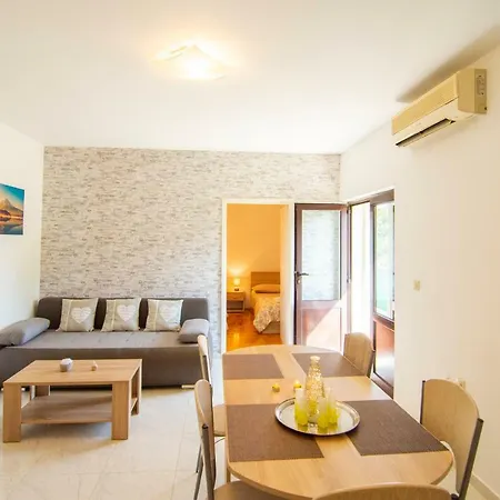 Perkovic Apartment *