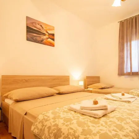 Perkovic Apartment *