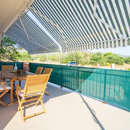 Perkovic Apartment *