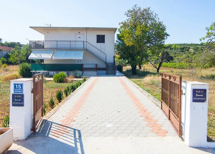 Perkovic Apartment *
